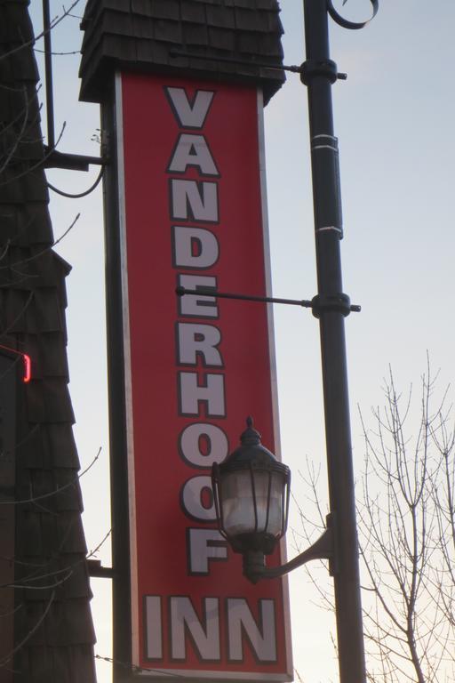Vanderhoof Inn Exterior foto