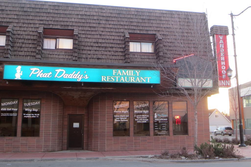 Vanderhoof Inn Exterior foto